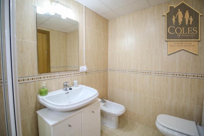 Image No.18-3 Bed Apartment for sale