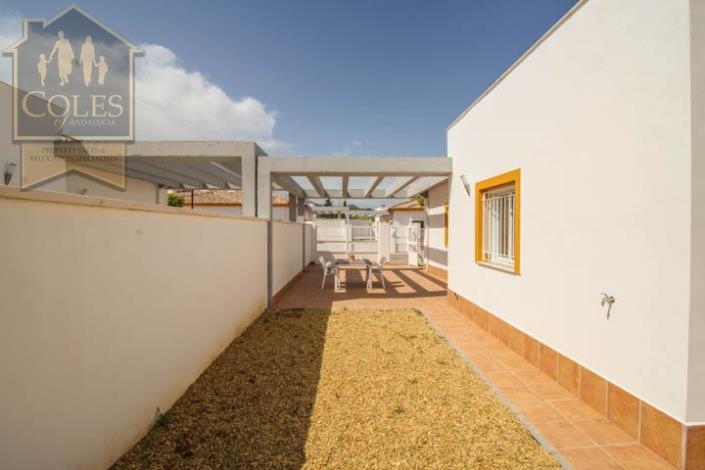 Image No.8-3 Bed Villa for sale