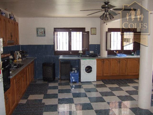 Image No.5-4 Bed Villa / Detached for sale