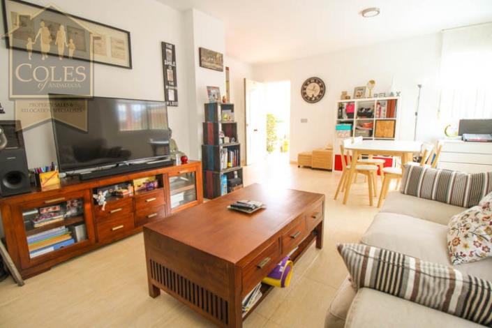 Image No.5-2 Bed Townhouse for sale