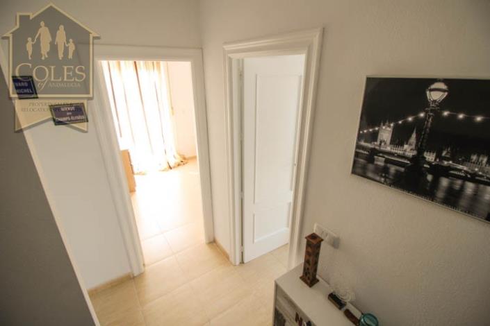 Image No.7-2 Bed Townhouse for sale