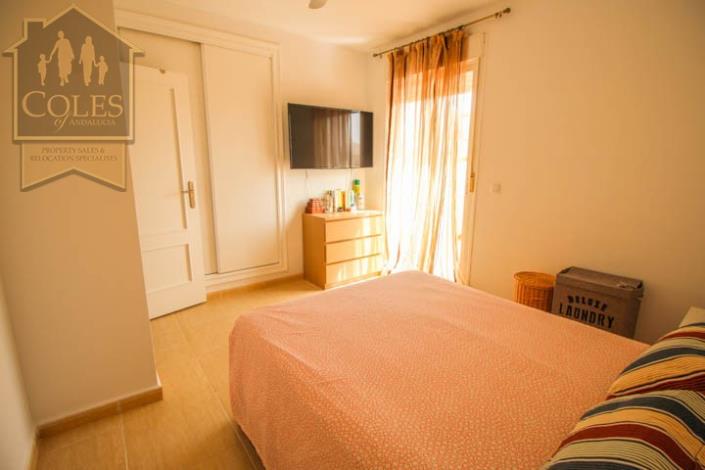 Image No.10-2 Bed Townhouse for sale