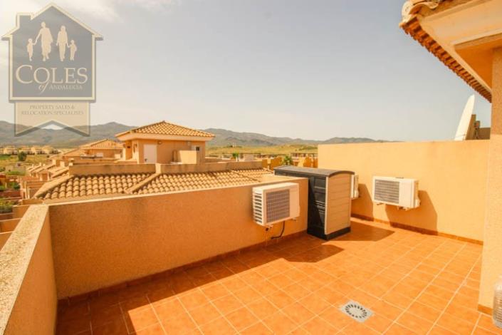 Image No.15-2 Bed Townhouse for sale