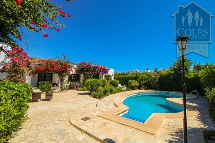 Image No.25-2 Bed Villa for sale