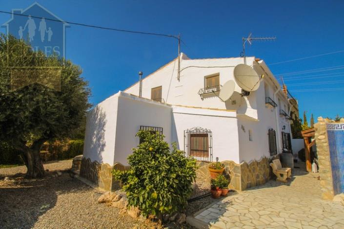 Image No.4-4 Bed Cortijo for sale