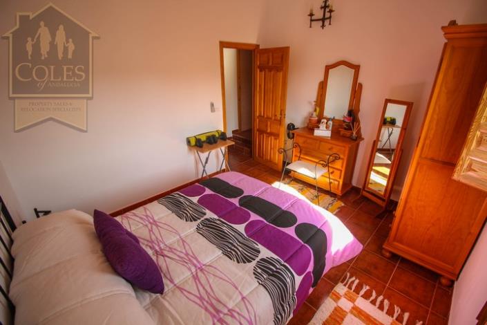 Image No.21-4 Bed Cortijo for sale