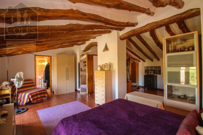 Image No.29-4 Bed Cortijo for sale