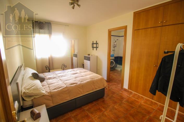 Image No.11-3 Bed Apartment for sale