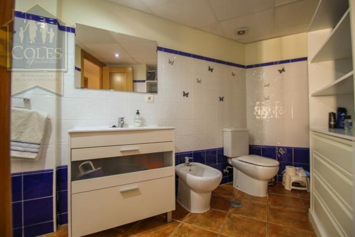 Image No.14-3 Bed Apartment for sale