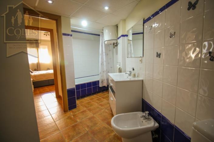 Image No.15-3 Bed Apartment for sale