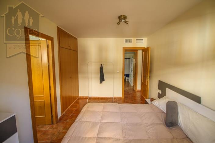 Image No.17-3 Bed Apartment for sale