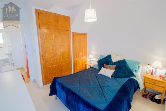 Image No.8-2 Bed Apartment for sale