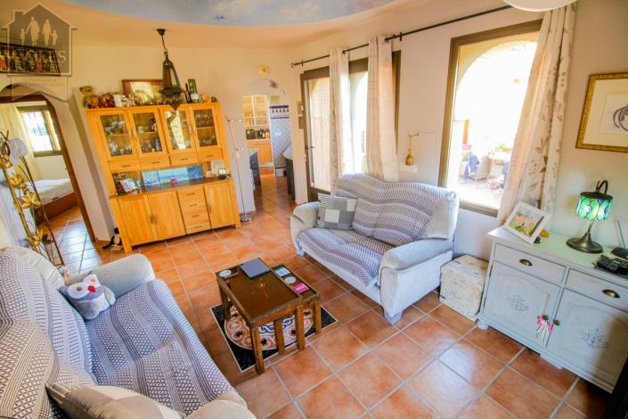 Image No.15-2 Bed Villa / Detached for sale