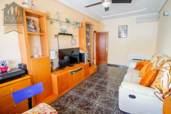 Image No.11-3 Bed Townhouse for sale