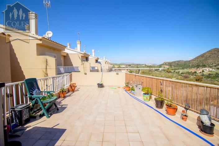 Image No.26-3 Bed Townhouse for sale