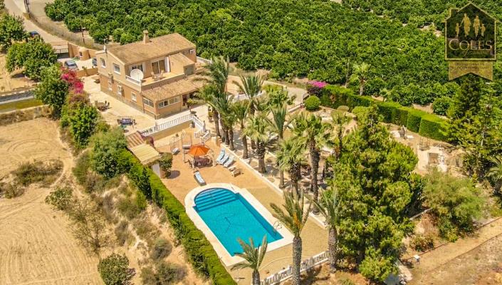 Image No.6-Villa / Détaché de 4 chambres à vendre à Vera