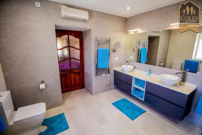 Image No.61-Villa / Détaché de 4 chambres à vendre à Vera