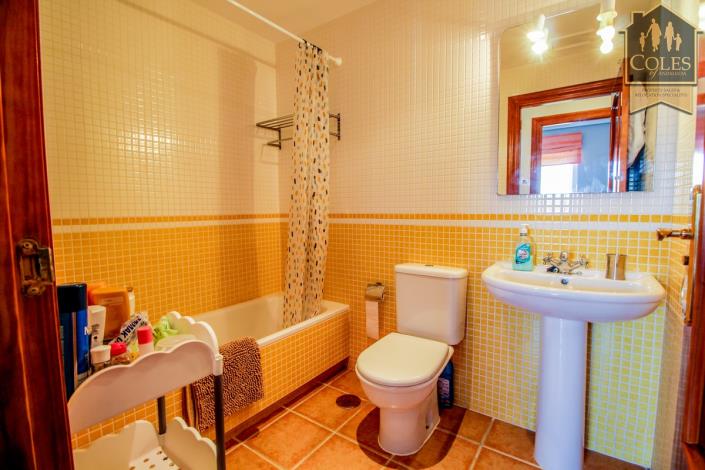 Image No.16-2 Bed Apartment for sale