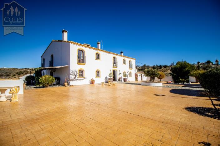 Image No.11-7 Bed Cortijo for sale