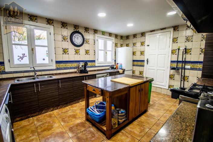 Image No.22-7 Bed Cortijo for sale