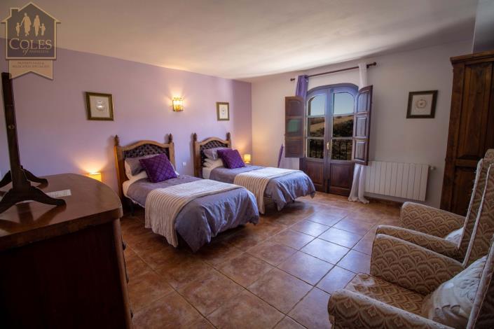 Image No.32-7 Bed Cortijo for sale