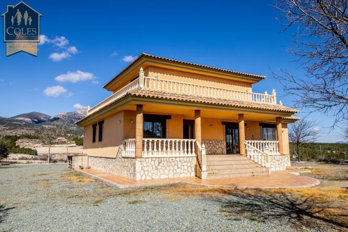 Image No.3-5 Bed Villa / Detached for sale