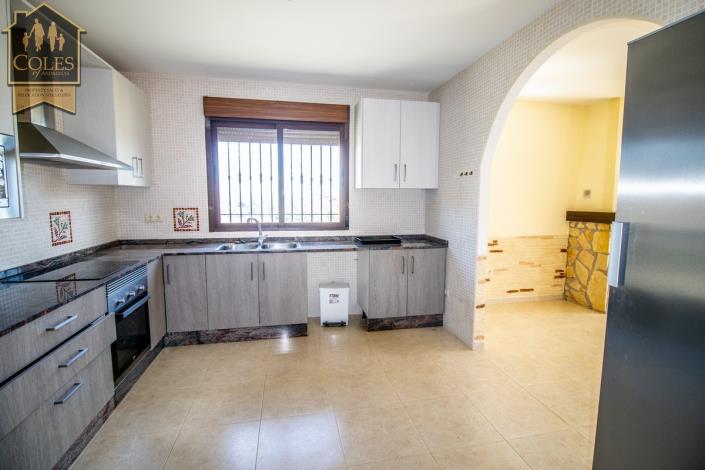 Image No.14-5 Bed Villa / Detached for sale