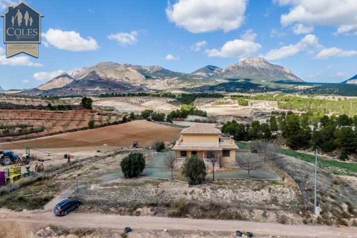 Image No.41-5 Bed Villa / Detached for sale