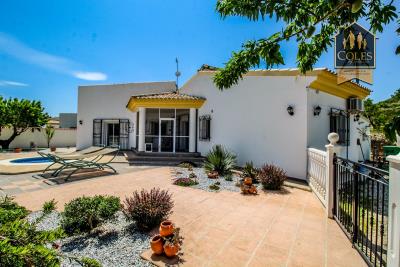 Villa / Détaché de 3 chambres à vendre à Velez-Rubio