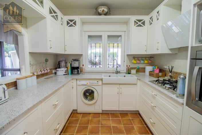 Image No.17-3 Bed Villa for sale