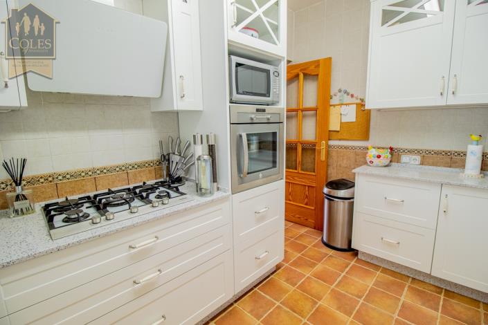 Image No.19-3 Bed Villa for sale