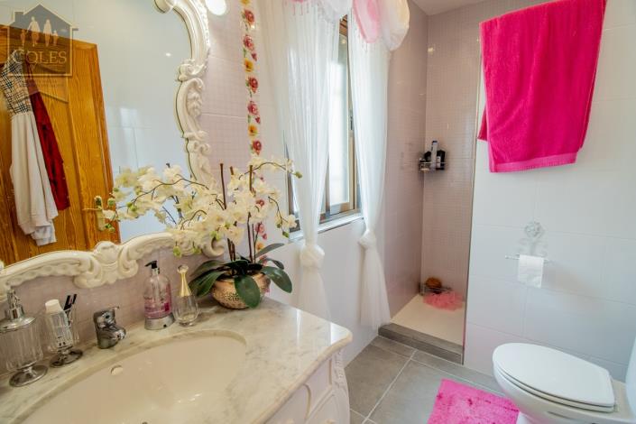 Image No.22-3 Bed Villa for sale