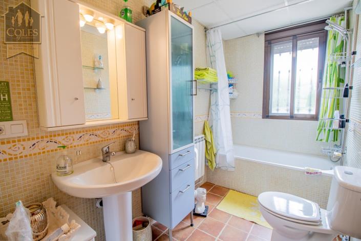 Image No.25-3 Bed Villa for sale