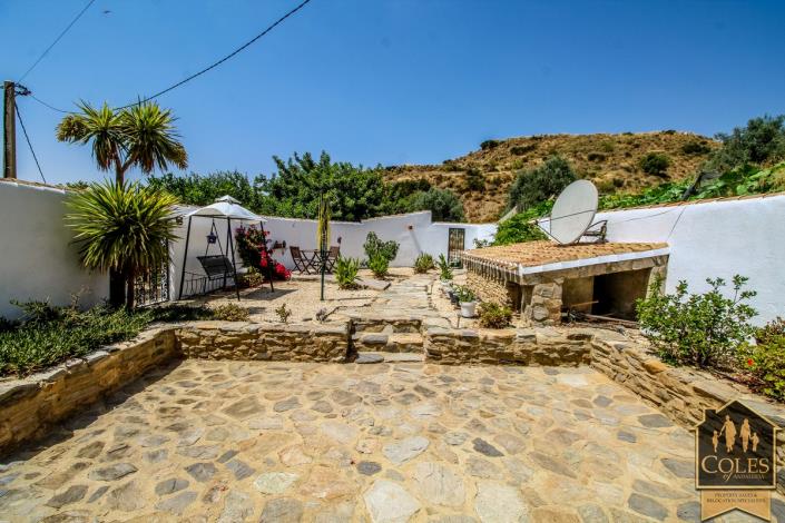 Image No.13-5 Bed Villa / Detached for sale