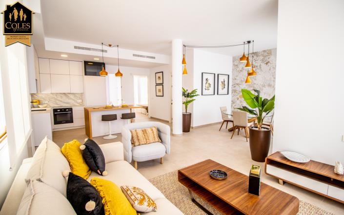 Image No.9-3 Bed Villa / Detached for sale