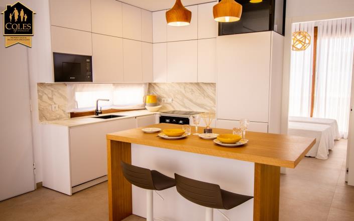 Image No.11-3 Bed Villa / Detached for sale