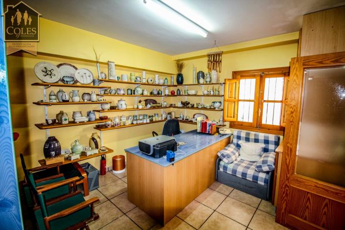 Image No.12-3 Bed Apartment for sale