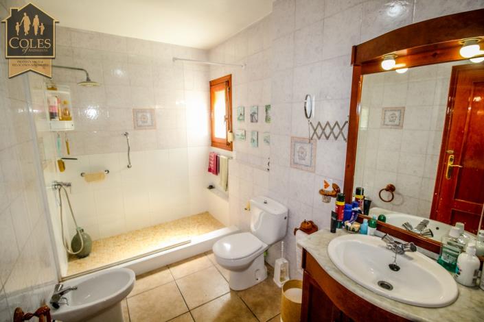 Image No.16-3 Bed Apartment for sale