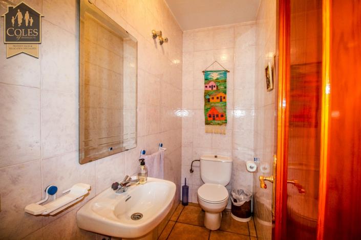 Image No.7-3 Bed Apartment for sale