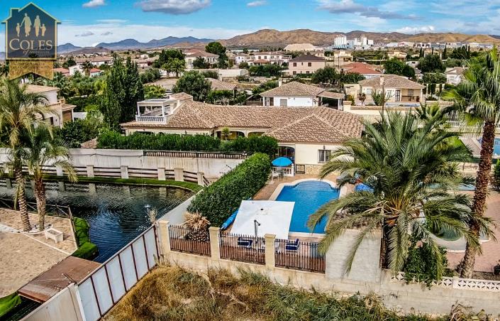 Image No.9-4 Bed Villa / Detached for sale