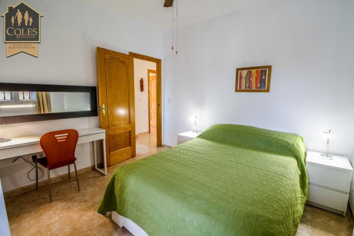 Image No.22-4 Bed Villa / Detached for sale