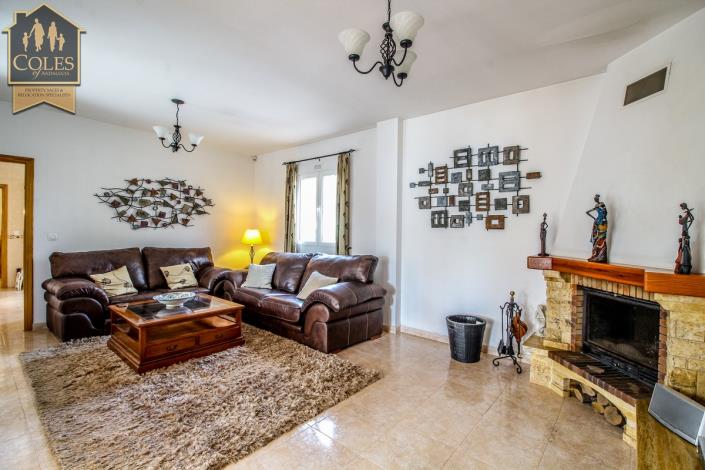 Image No.27-4 Bed Villa / Detached for sale