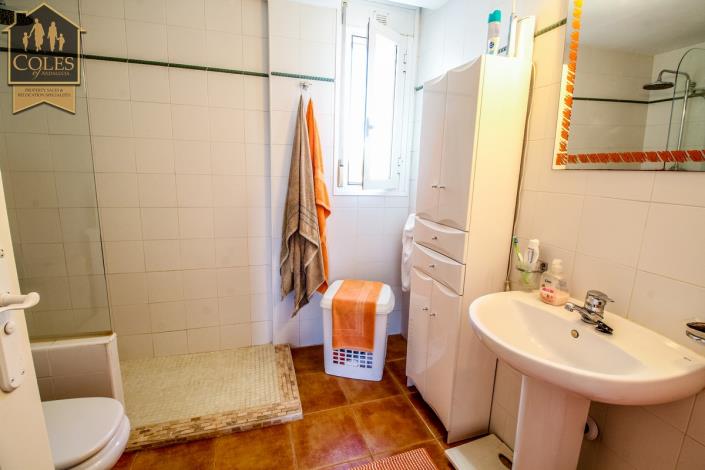 Image No.19-2 Bed Apartment for sale