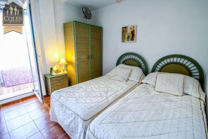 Image No.20-2 Bed Apartment for sale