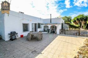 Image No.9-2 Bed Cortijo for sale