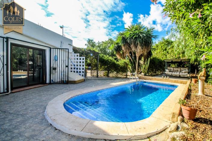 Image No.10-2 Bed Cortijo for sale