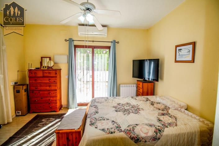 Image No.28-2 Bed Cortijo for sale