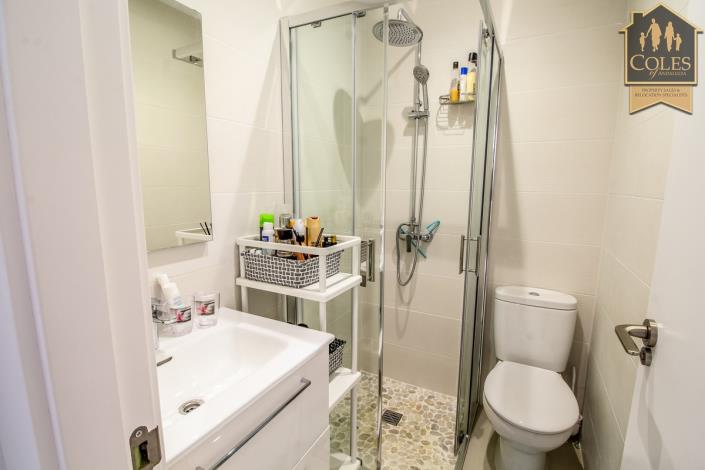 Image No.15-2 Bed Apartment for sale