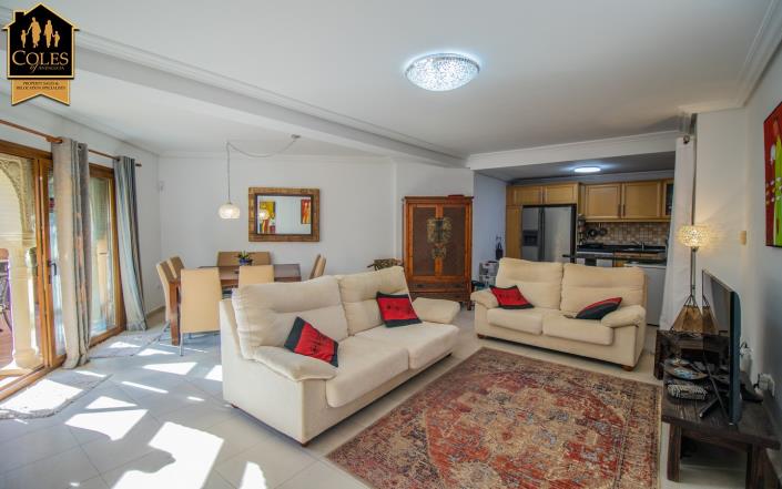 Image No.5-Villa de 3 chambres à vendre à Sierra Cabrera