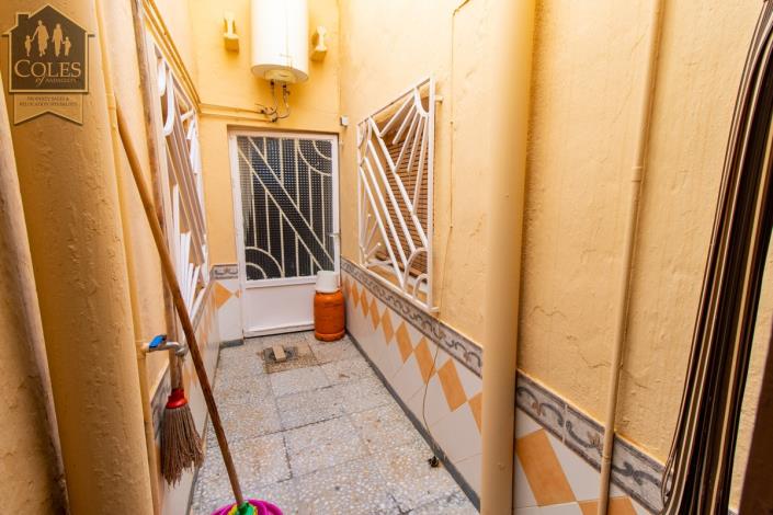 Image No.12-3 Bed Townhouse for sale